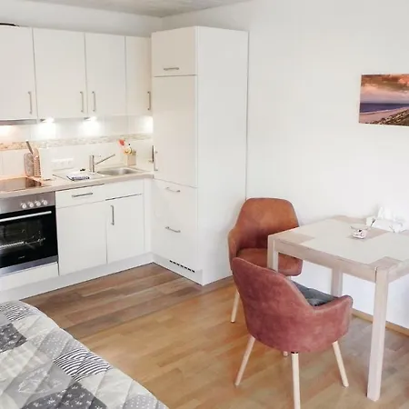Studio In Warwerort Friedrichsgabekoog